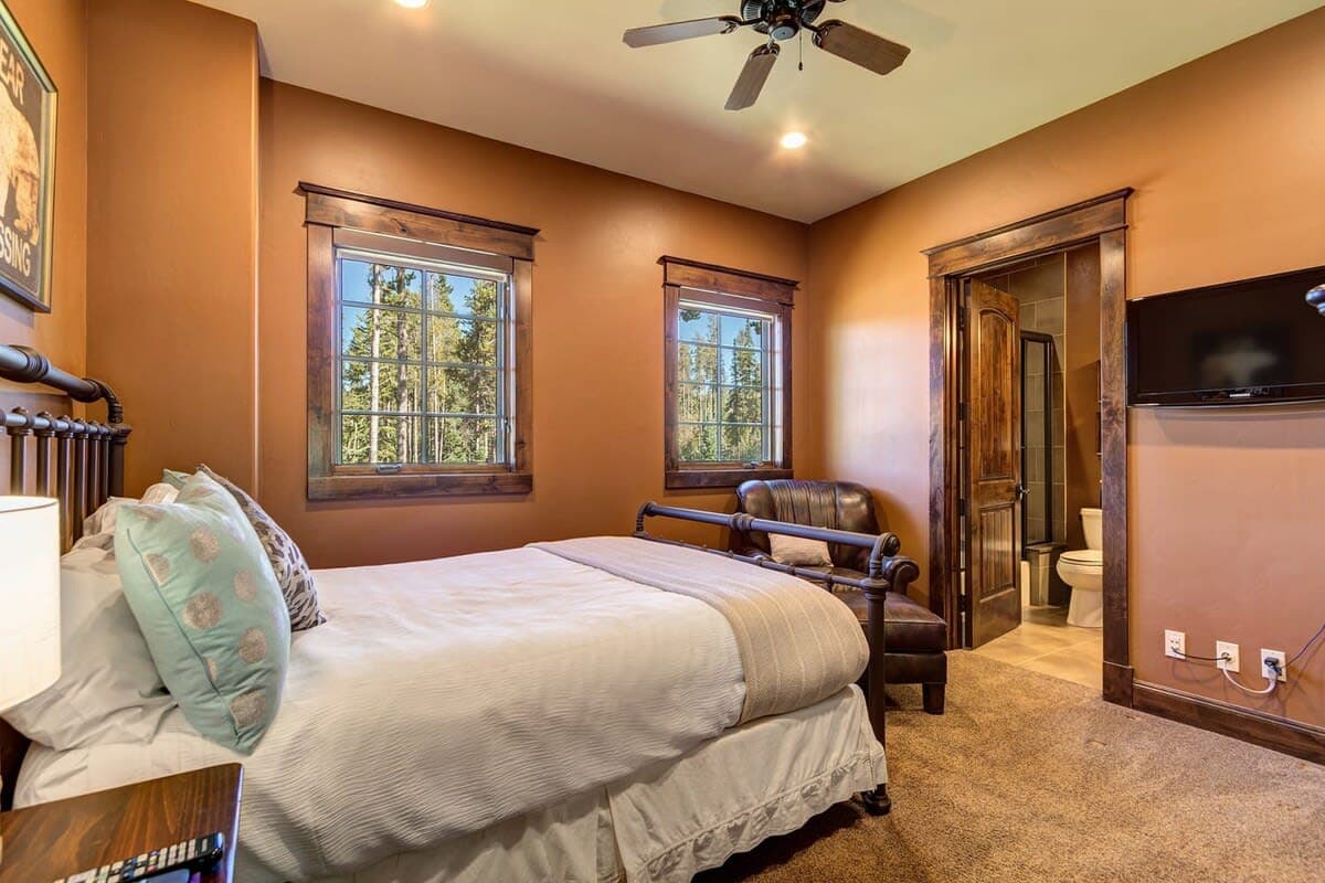 Ultimate Sanctuary - Image 21