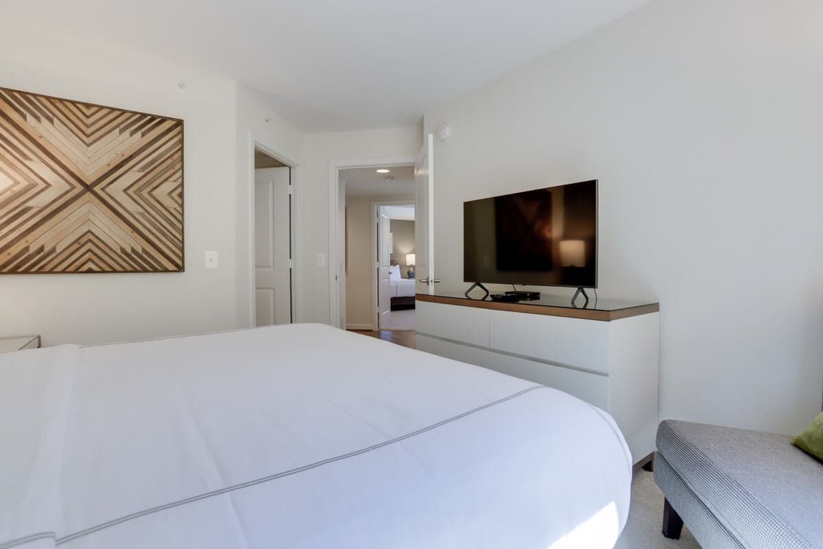 White Stone Residence - Image 23