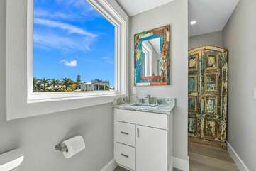 Gulf Shore Retreat - Image 25