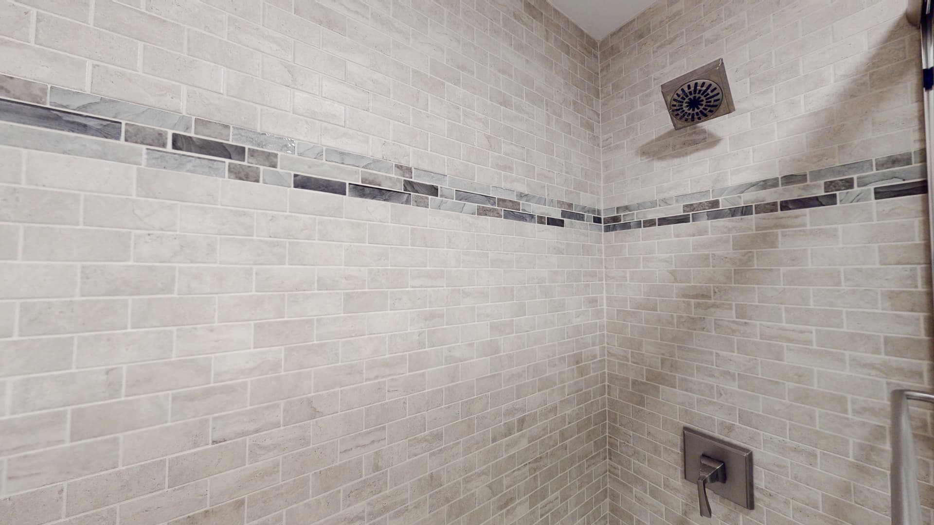 Lookout Home - Image 17