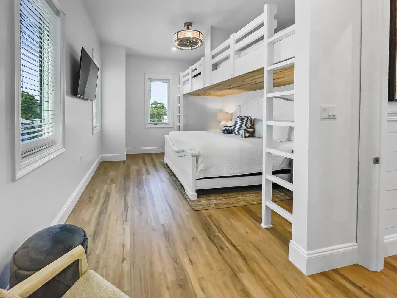 Summer Wind - Image 42