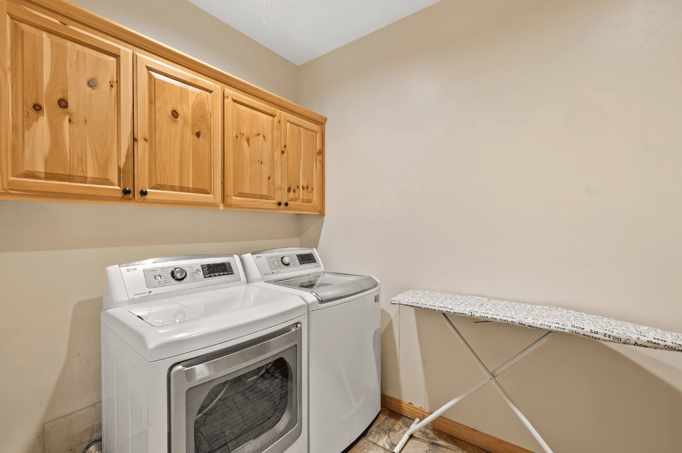 Linaker Lodge - Image 28