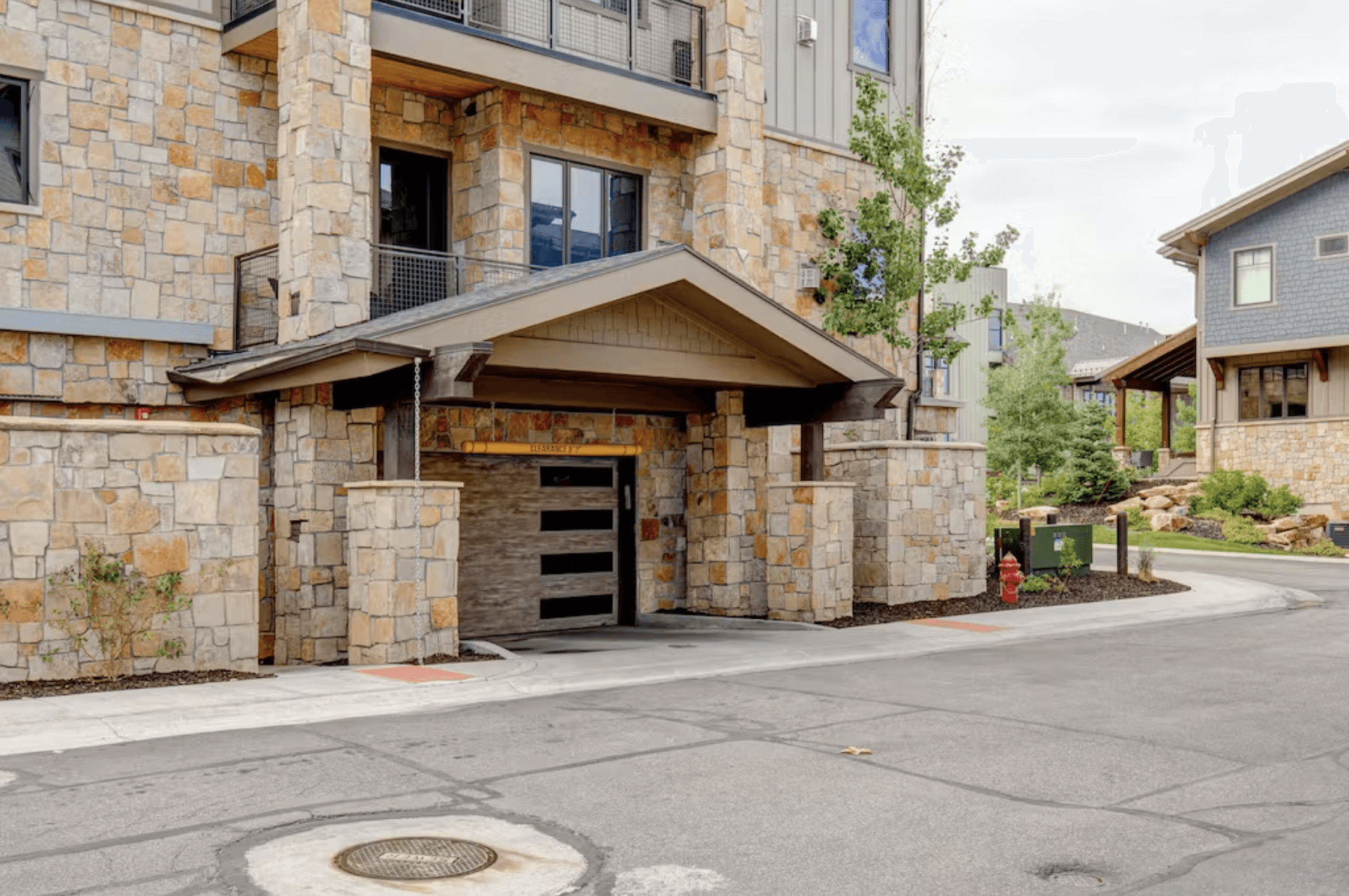 Blackstone Luxury Home - Image 30