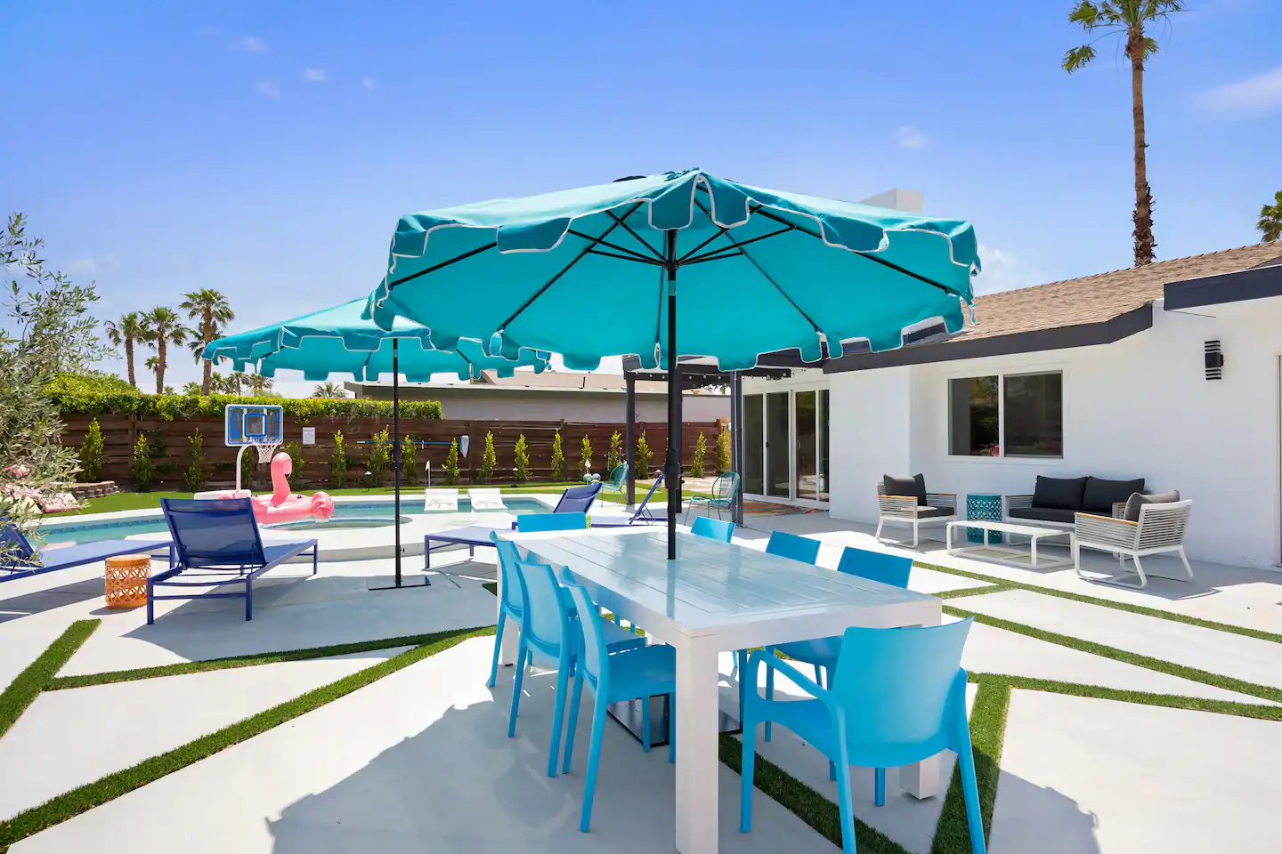 Modern Oasis - Image 22