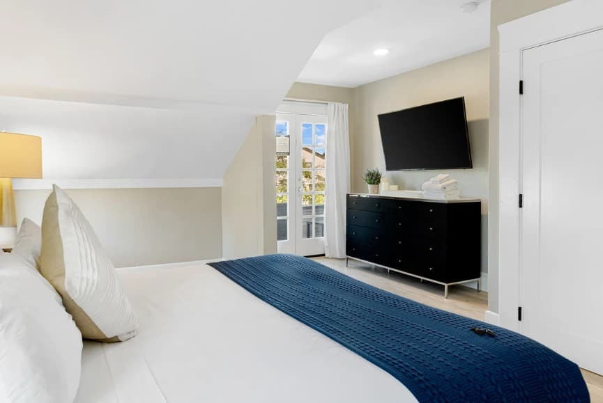 South Park Sanctuary - Image 19