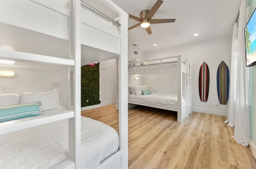 Chic Shack - Image 18