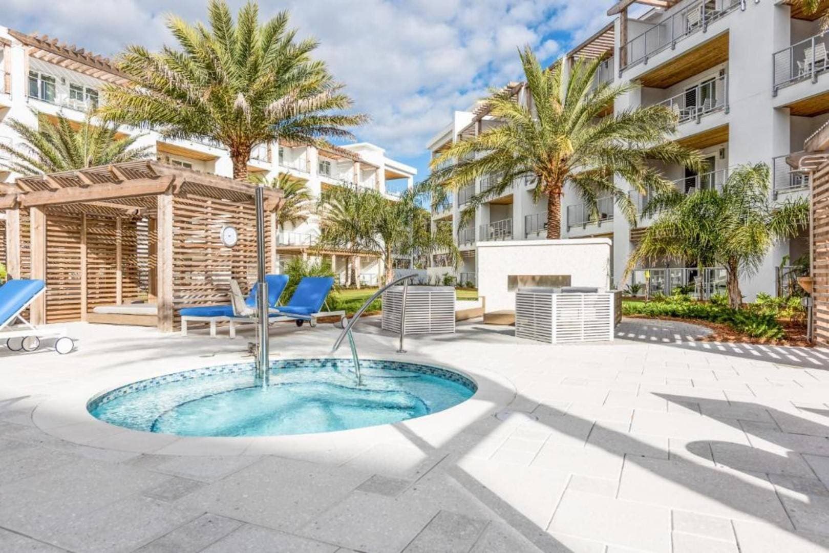 Pointe Residence - Image 34