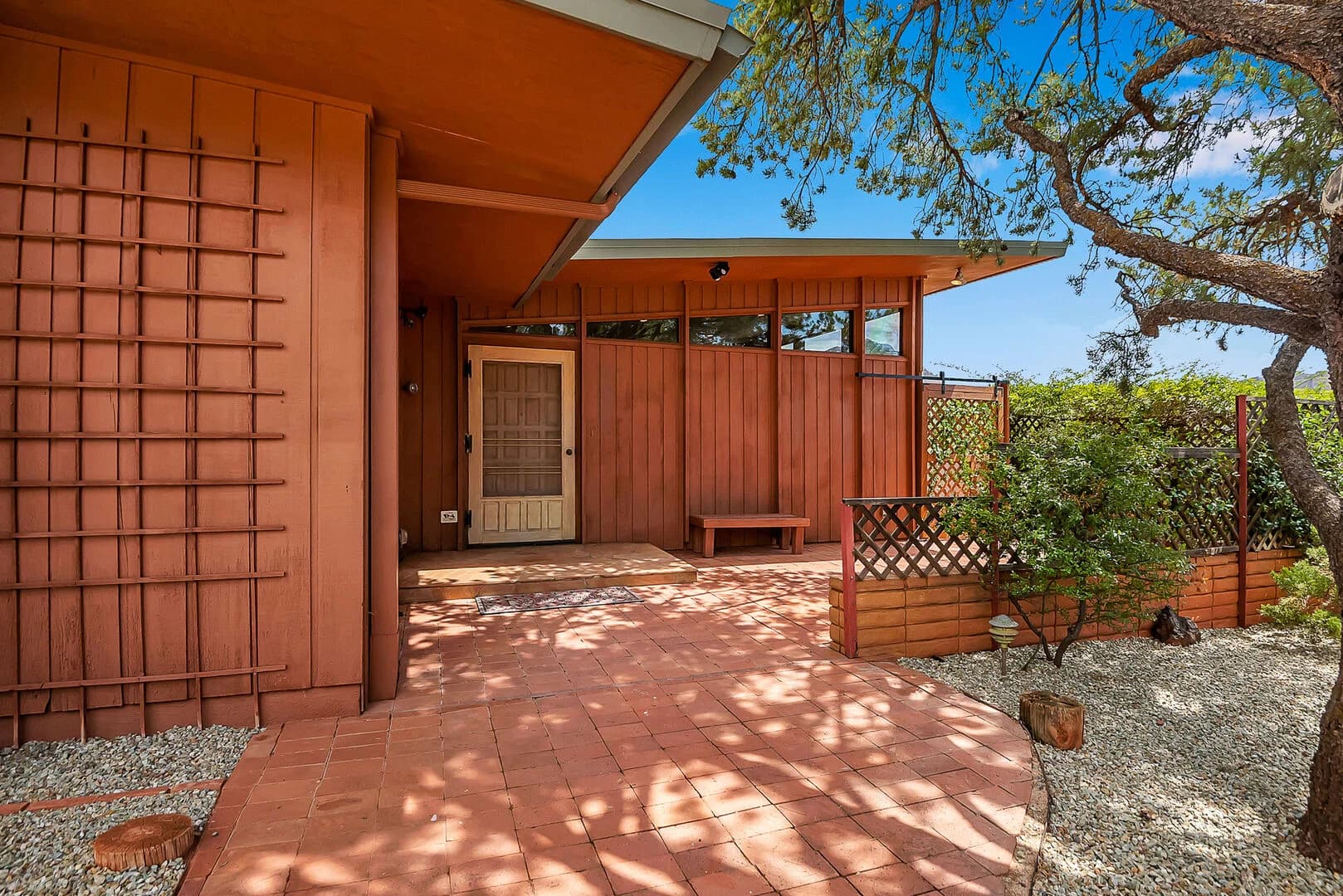 Cathedral Oasis - Image 31