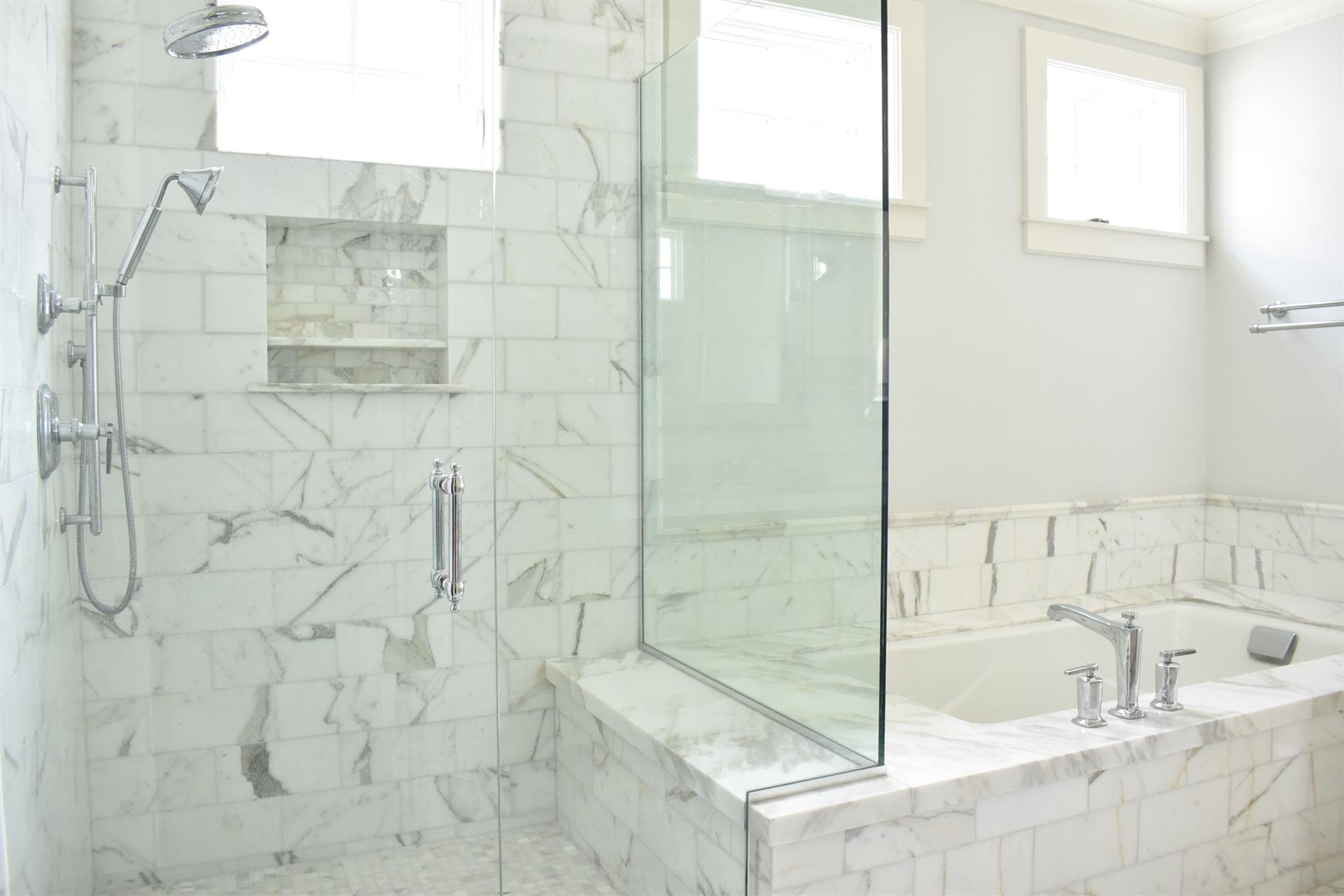 Oceanside Life - Image 21