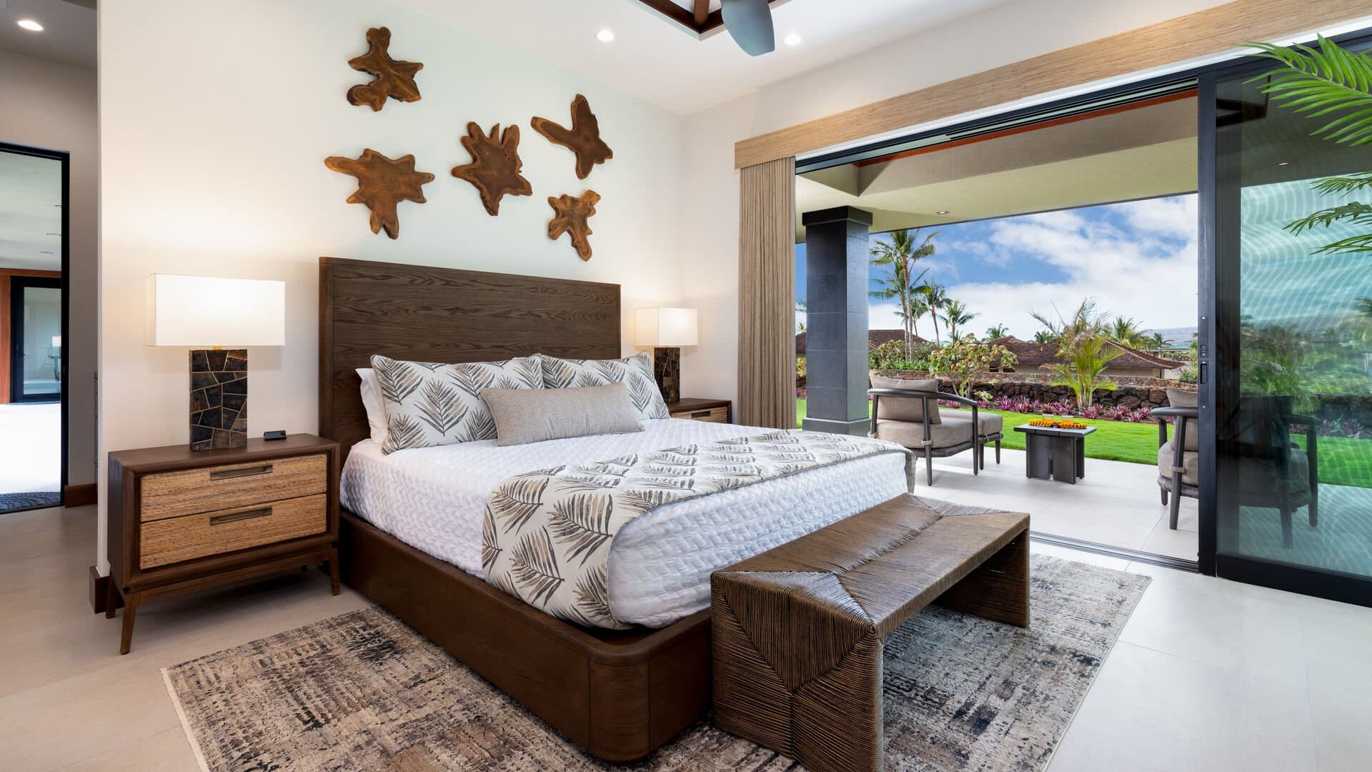 Hawaiian Elegance - Image 22