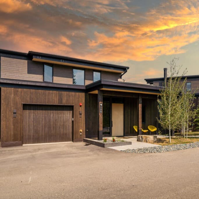 Treeline Place - Image 1