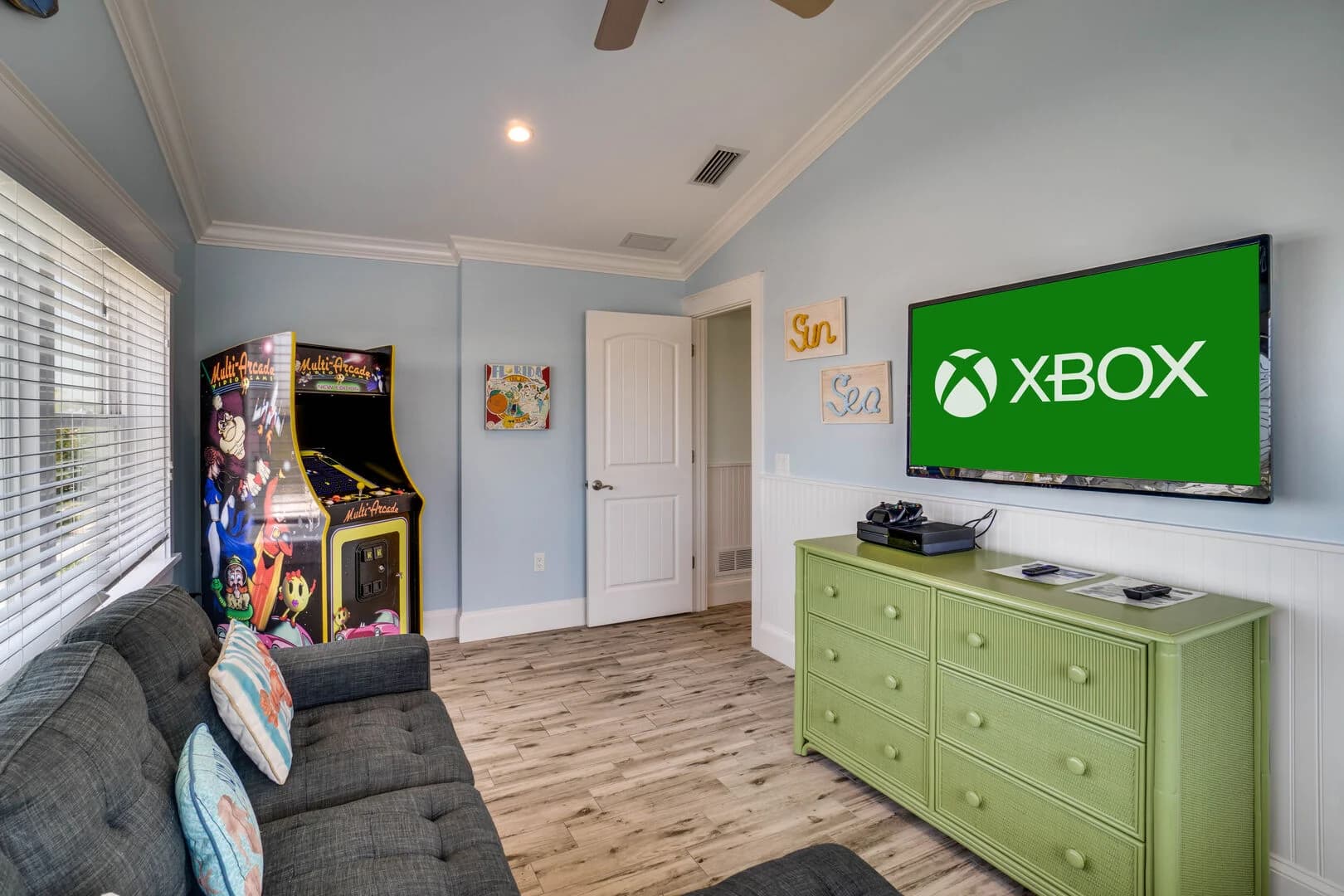 Summer Retreat - Image 27