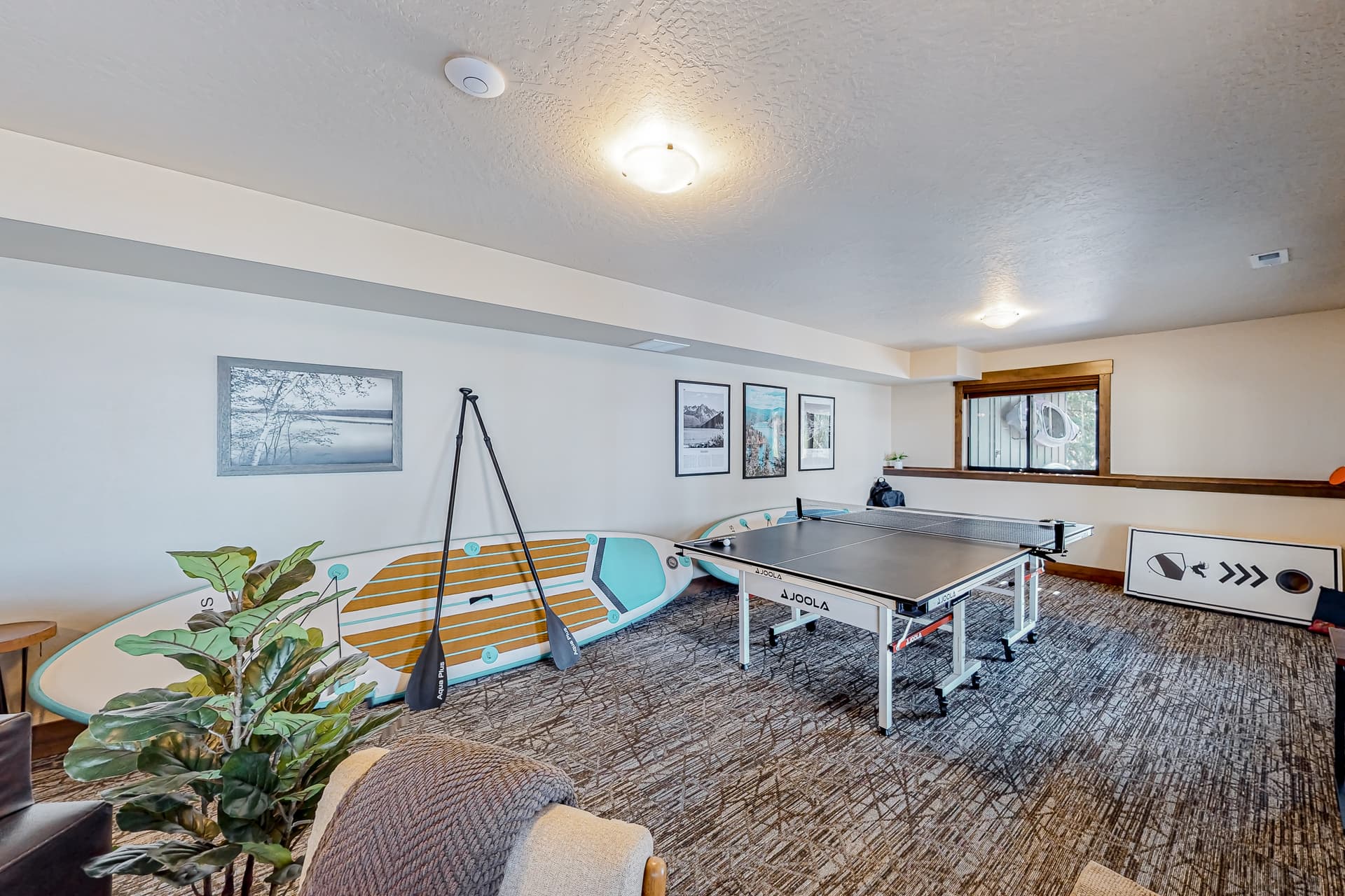 Leaning Pine Point at Half Round Bay - Image 27