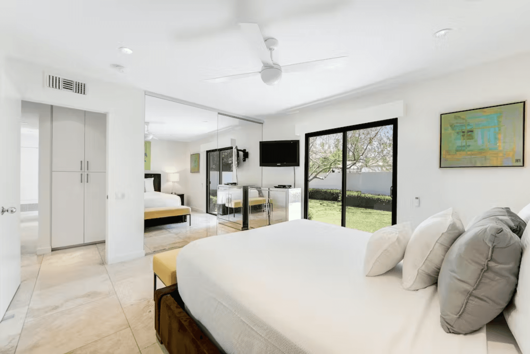 Sunsets on Sierra Home - Image 27