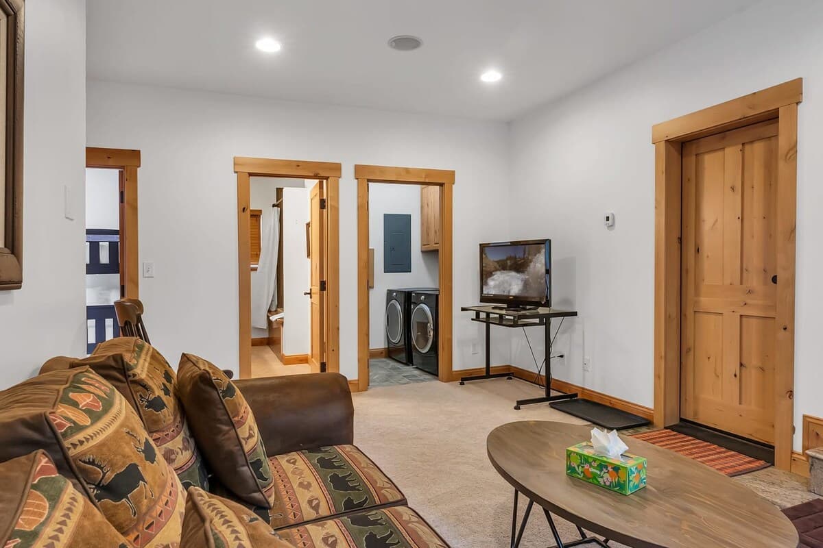  Steelhead Family Home - Image 25