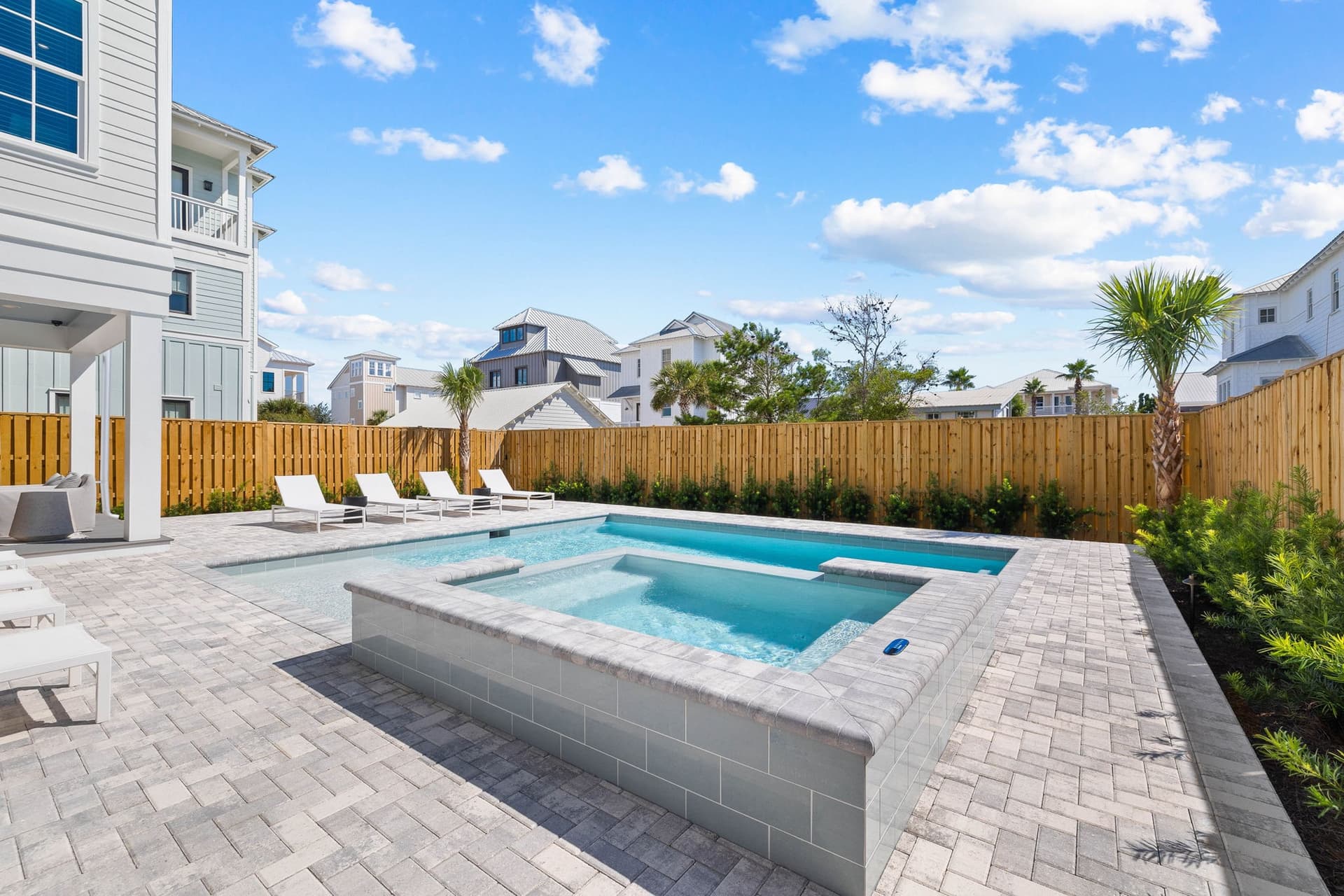 Good Vibrations - Image 40