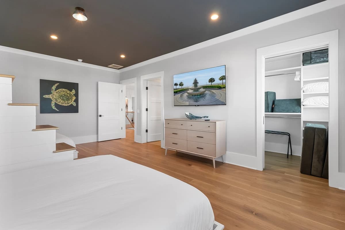 Stay Salty - Image 31