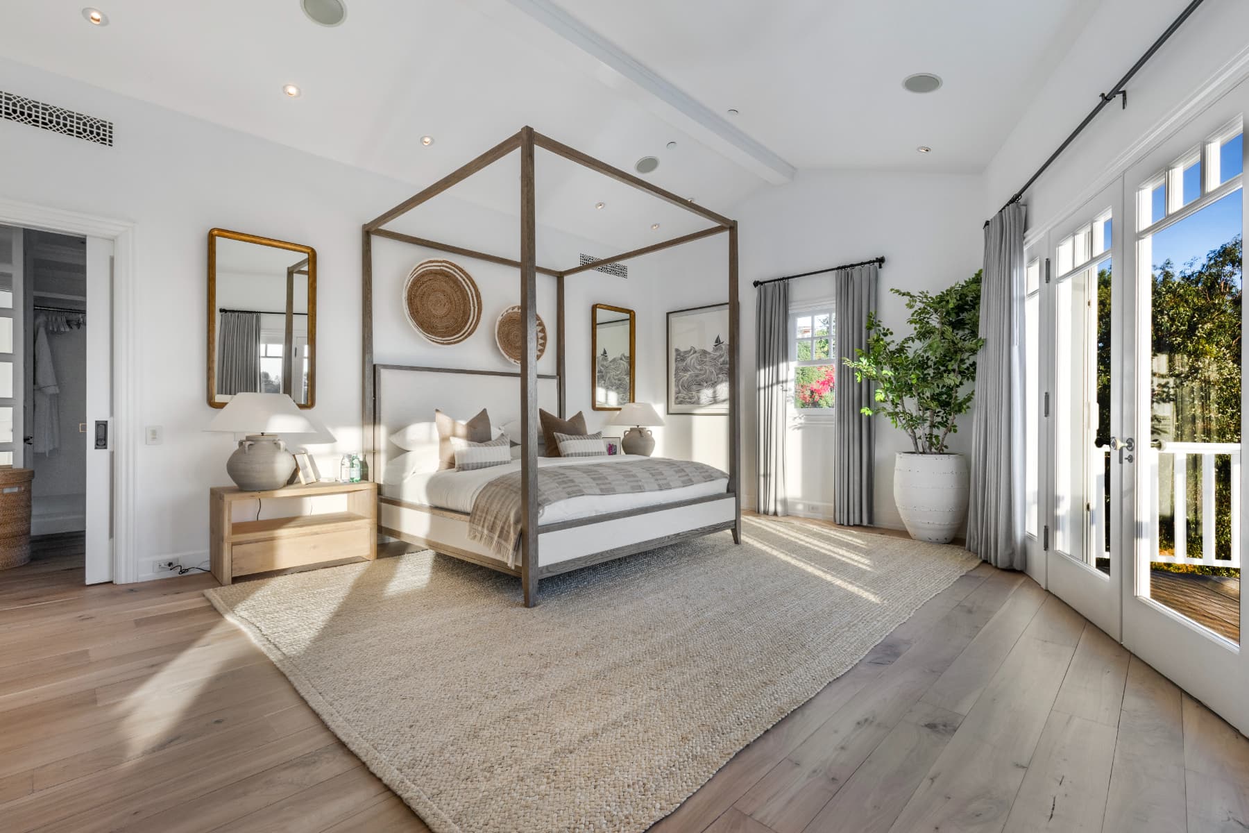 Stradella Hideaway - Image 22