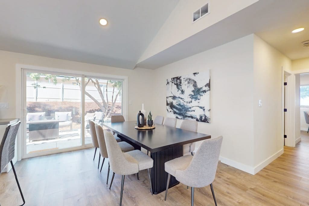 San Diego Haven - Image 3