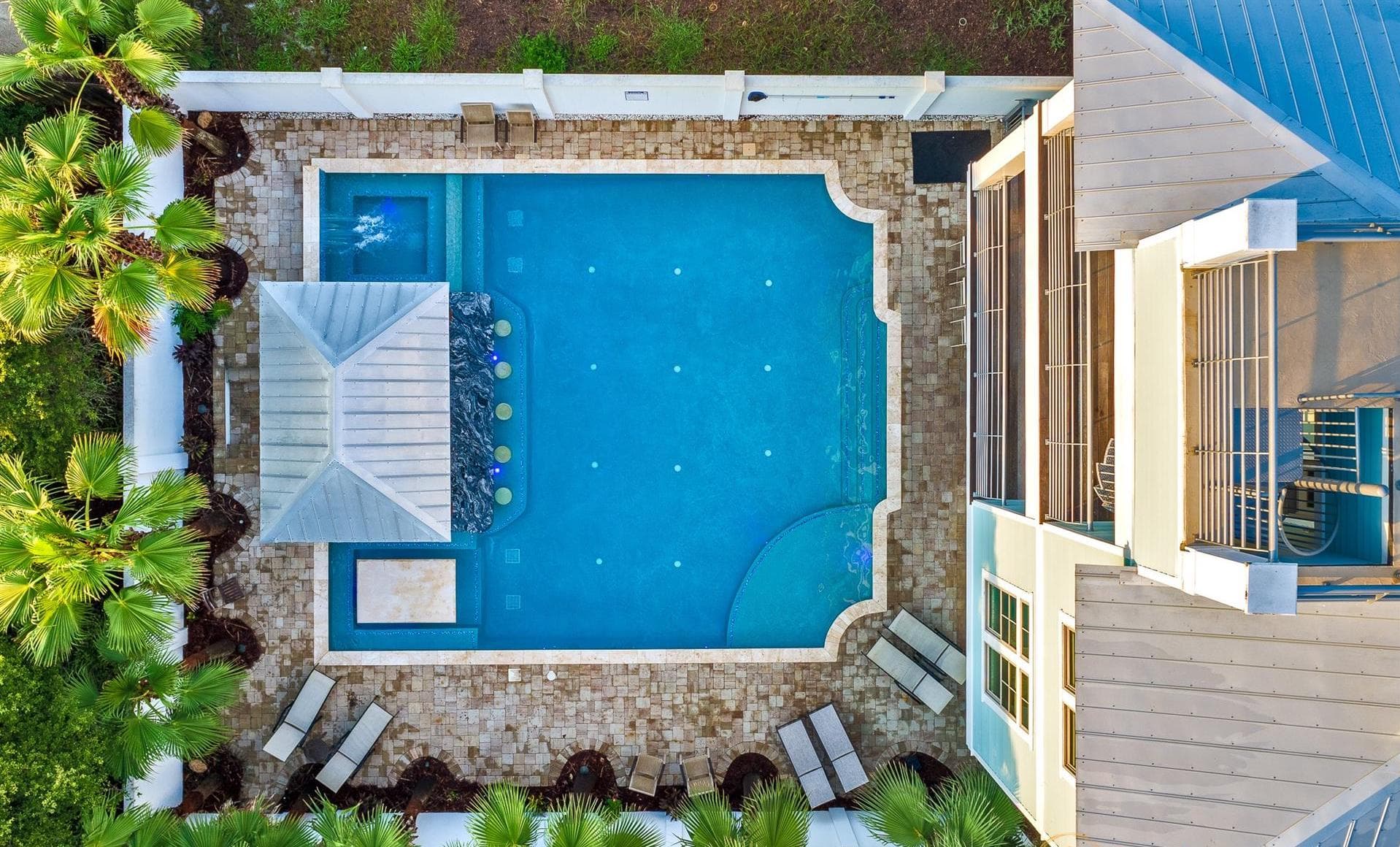 Life Aquatic Villa - Image 87