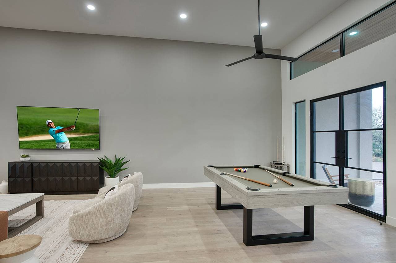 Estate on Harmony - Image 54