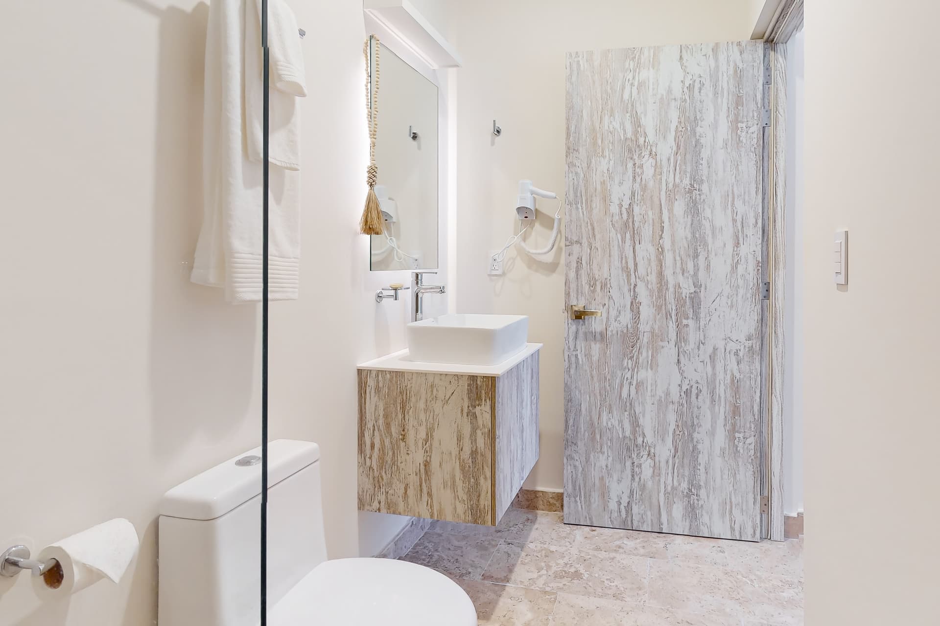 Katia Condos - Image 14