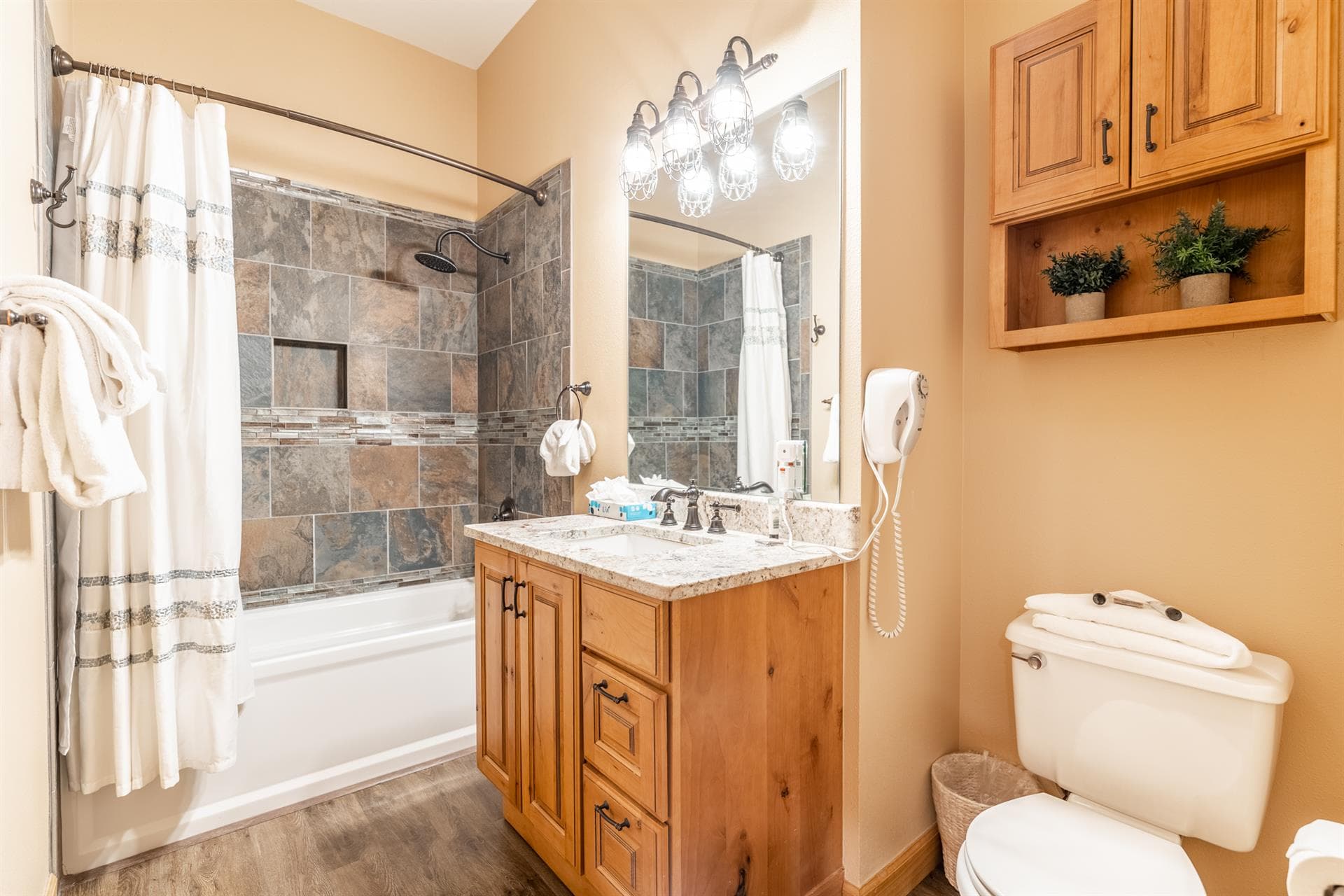 Cozy Nook - Image 15