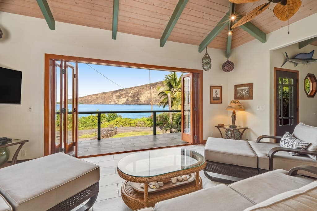 Manini Beachfront Getaway - Image 5