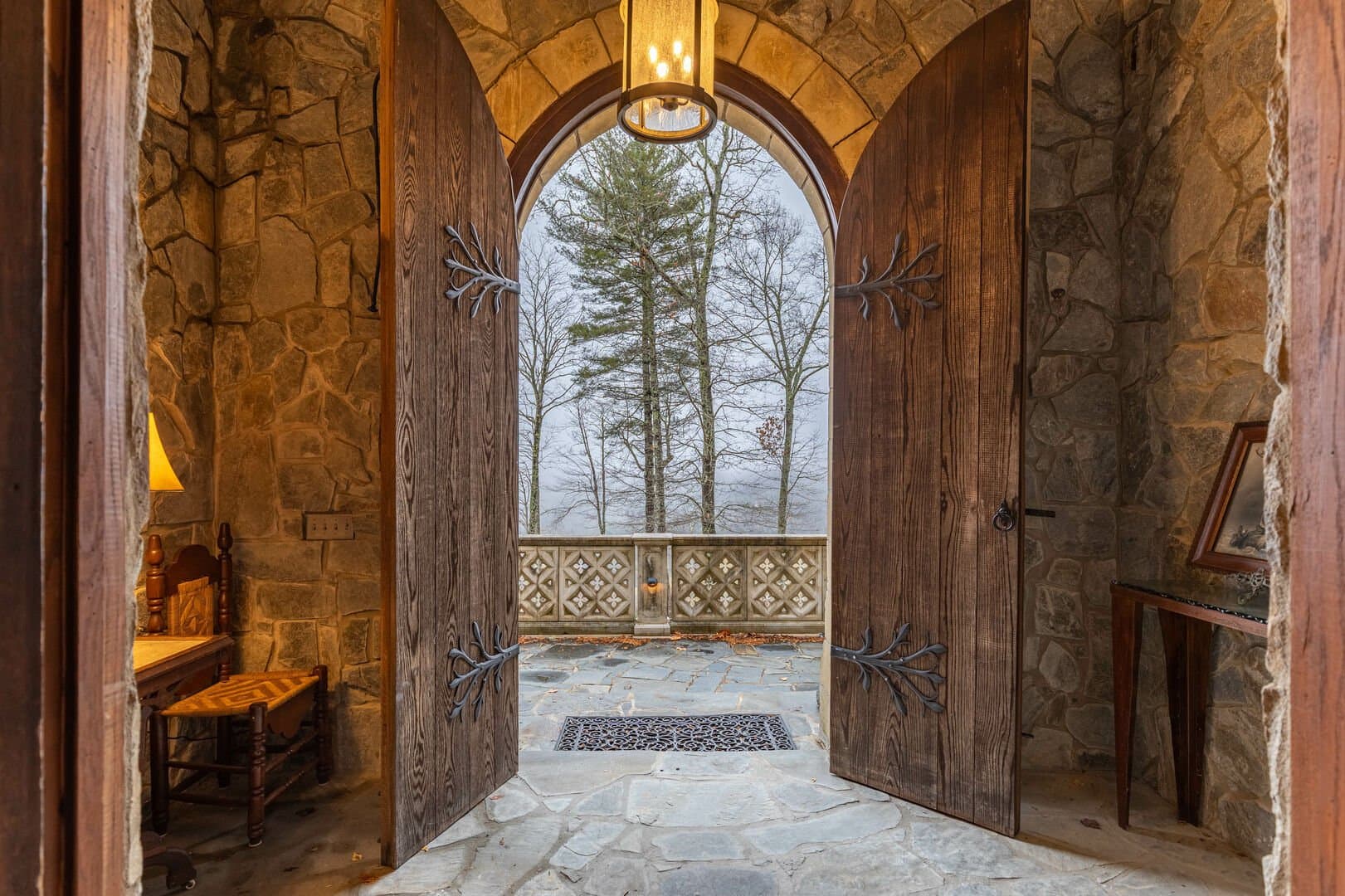 The Castle at Valle Crucis - Image 50