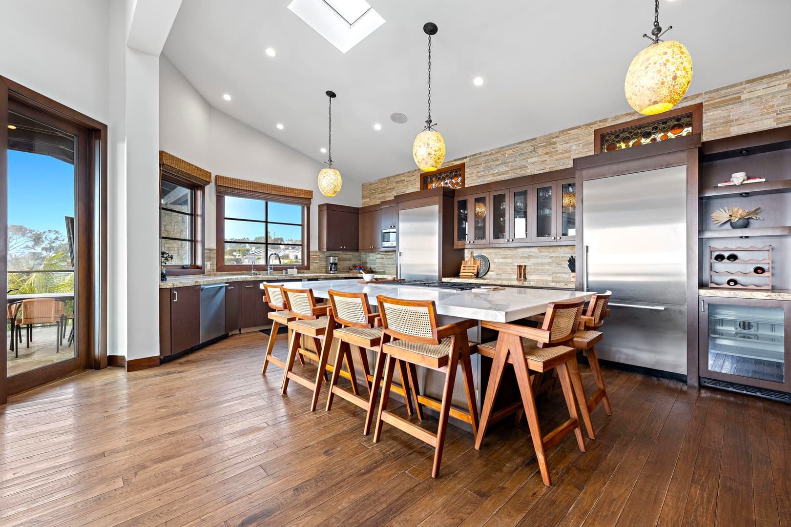 Costa Del Mar - Image 12