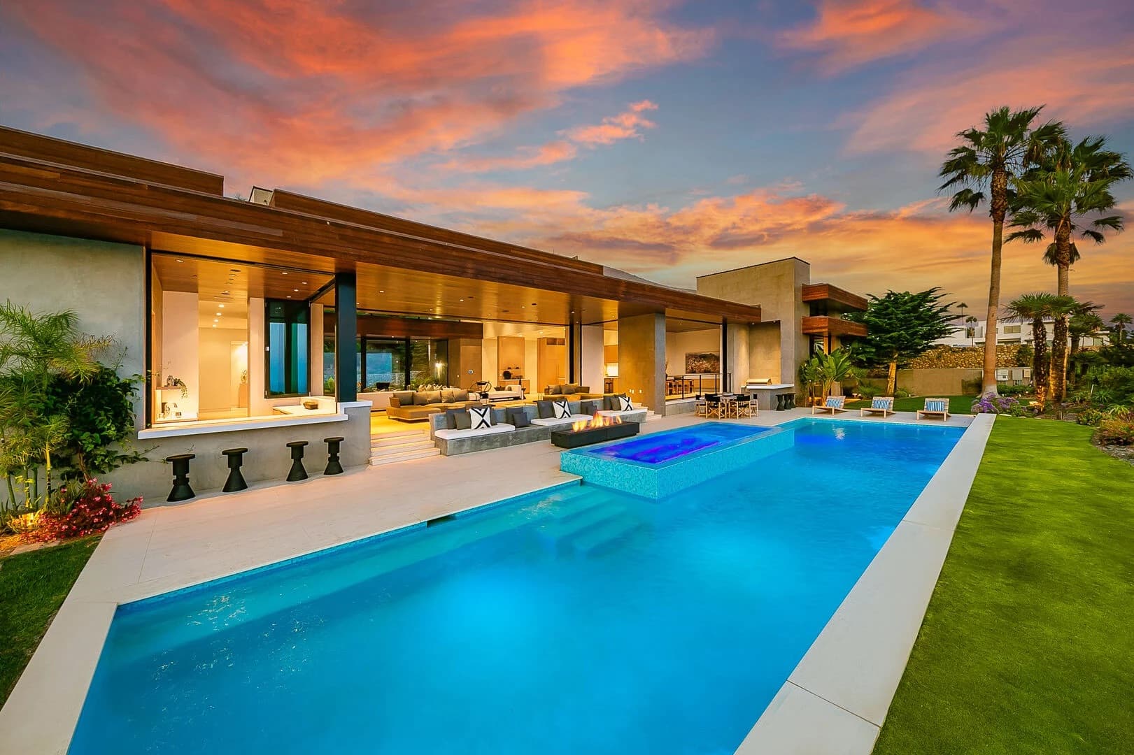 Malibu Beach Oasis - Image 3