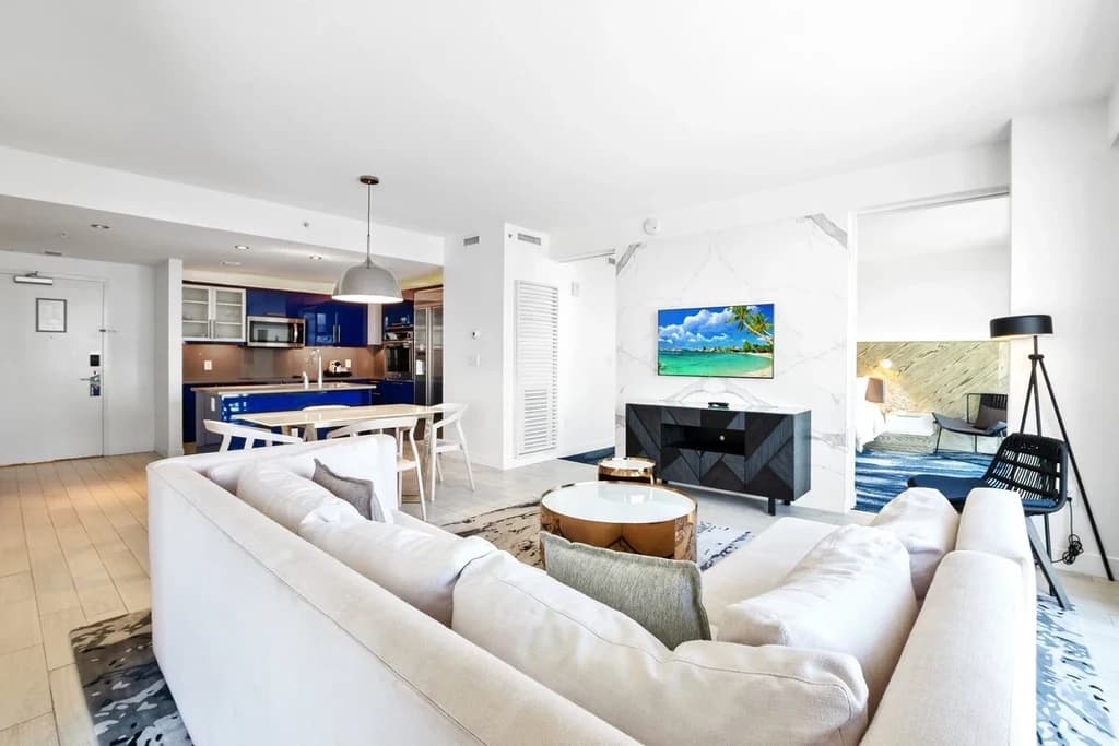 Vista Mar Condo #805 - Image 2