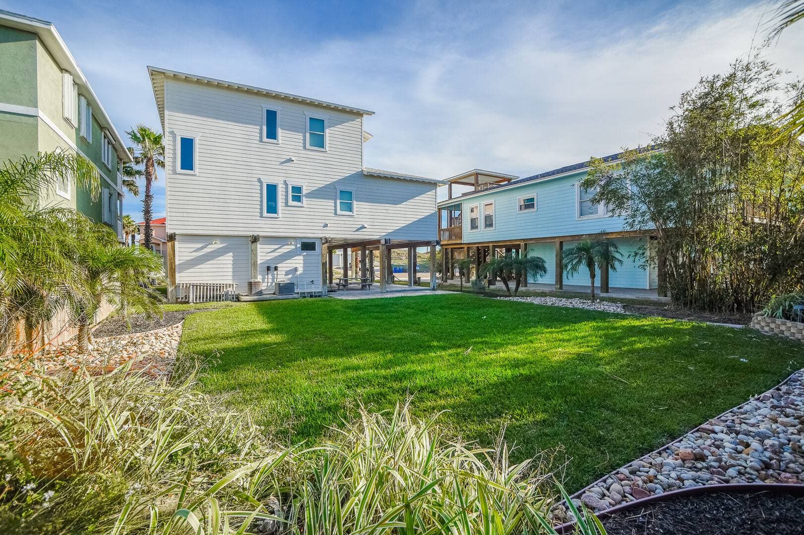 Gone Coastal House - Image 70