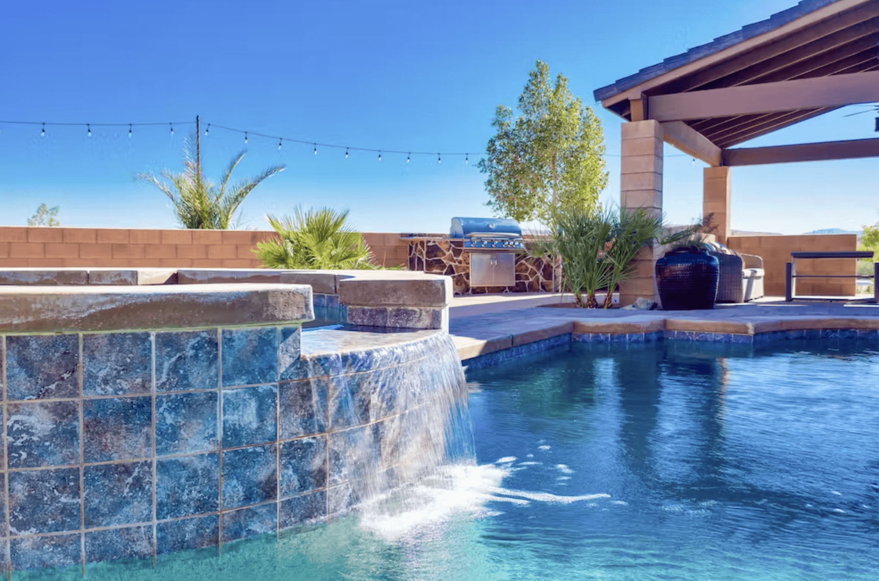 Hotwell Painted Hills Place - Image 43