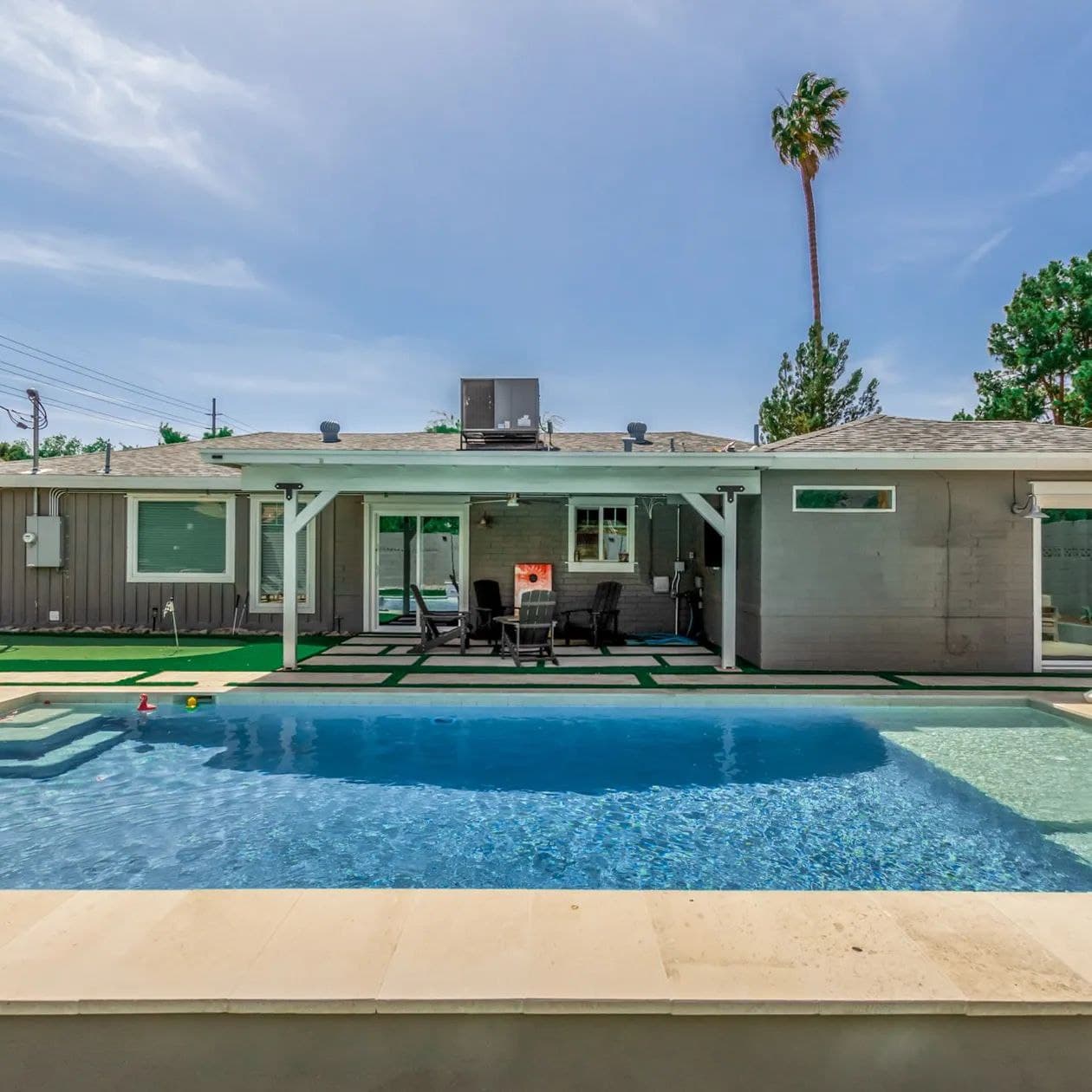 Sunset on 11th - Image 33