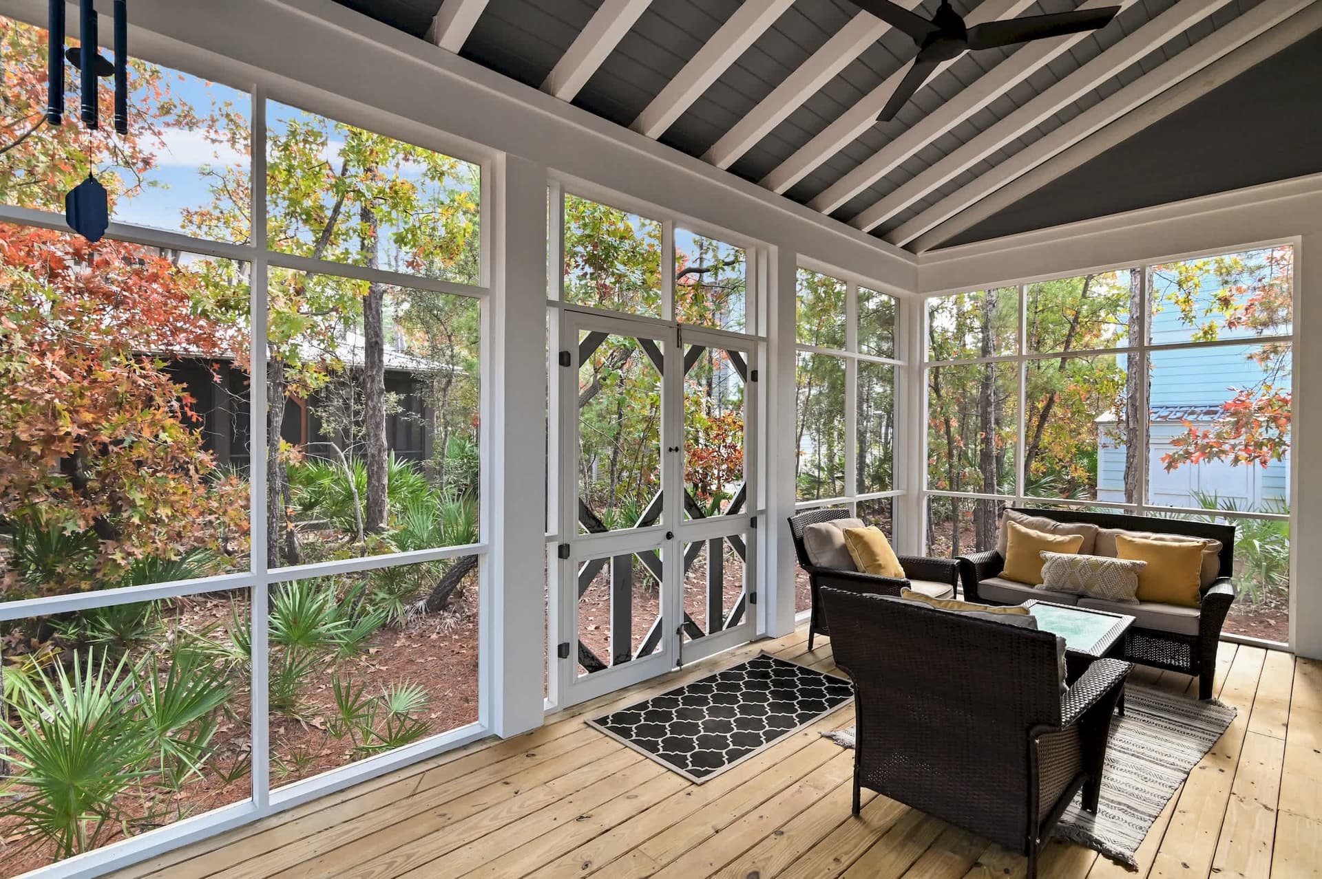 Caspian Blue Cottage - Image 25