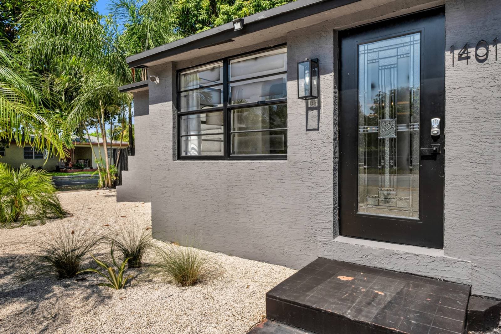 Urban Seaside - Image 37