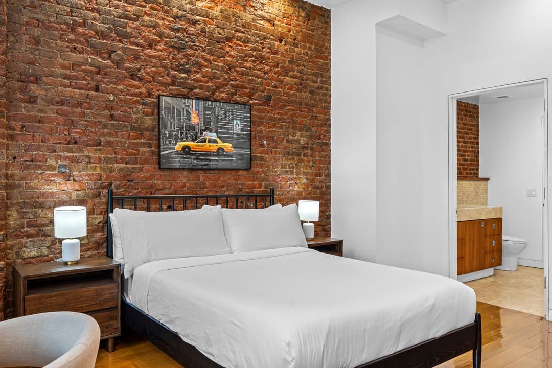 Rialto VI - Image 25