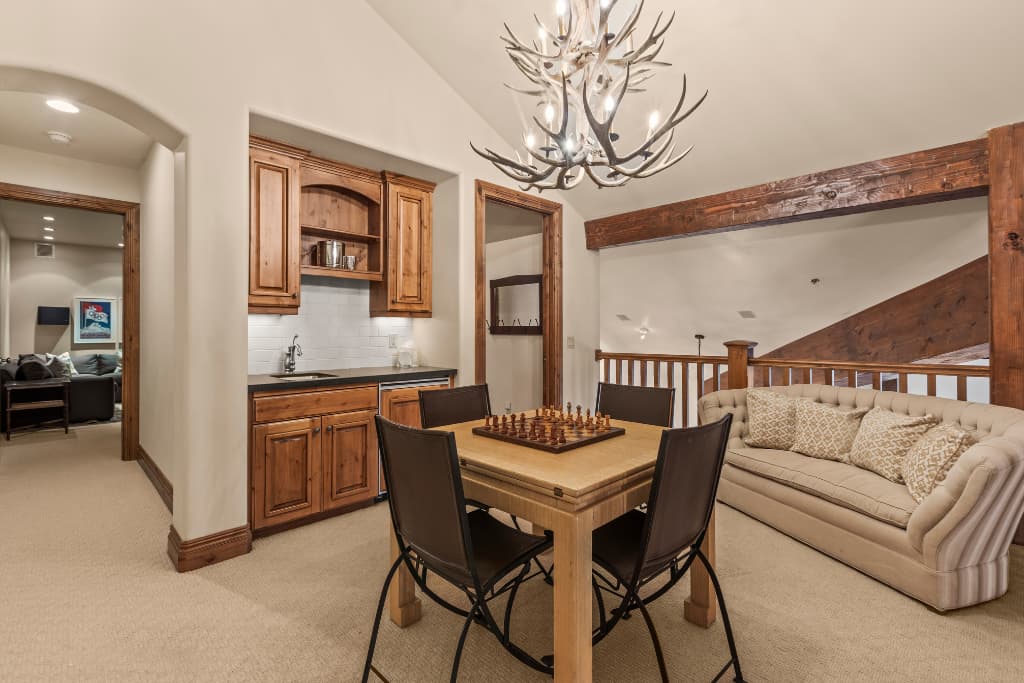 Empire Summit at The Grand Lodge - Image 35