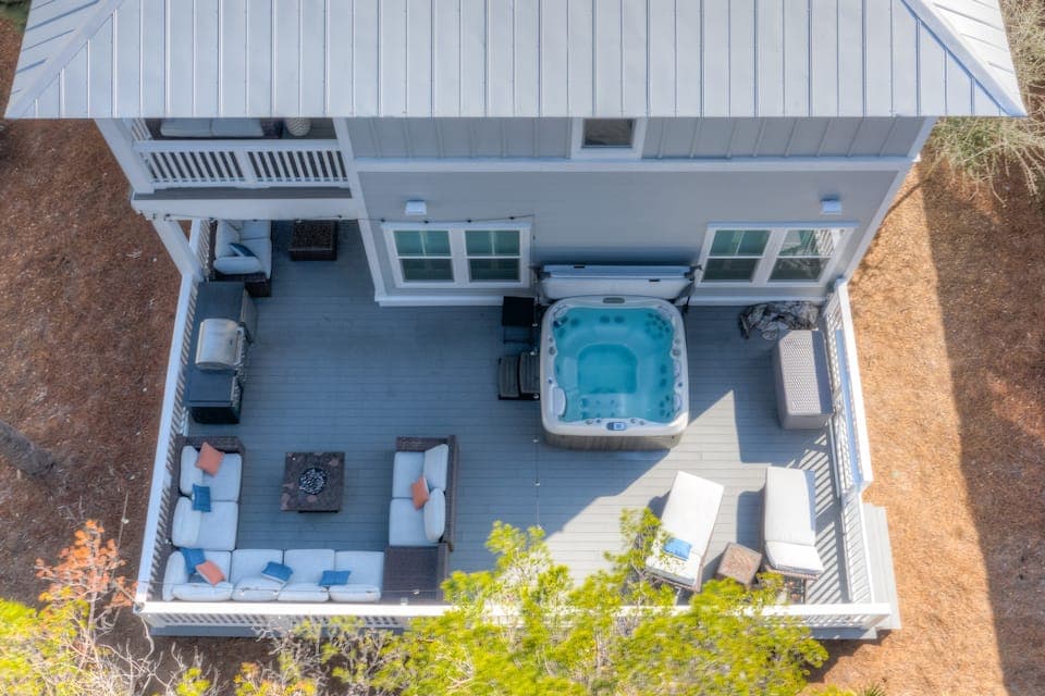 Coconut Cove - Image 2