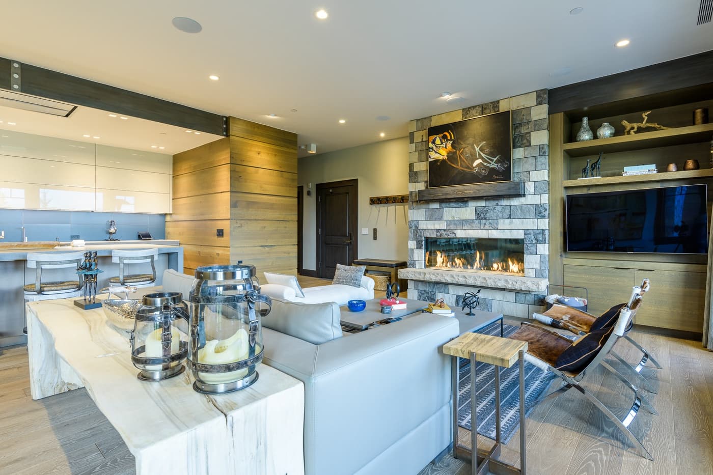 Lay Of The Land At Hummingbird Lodge - Image 8