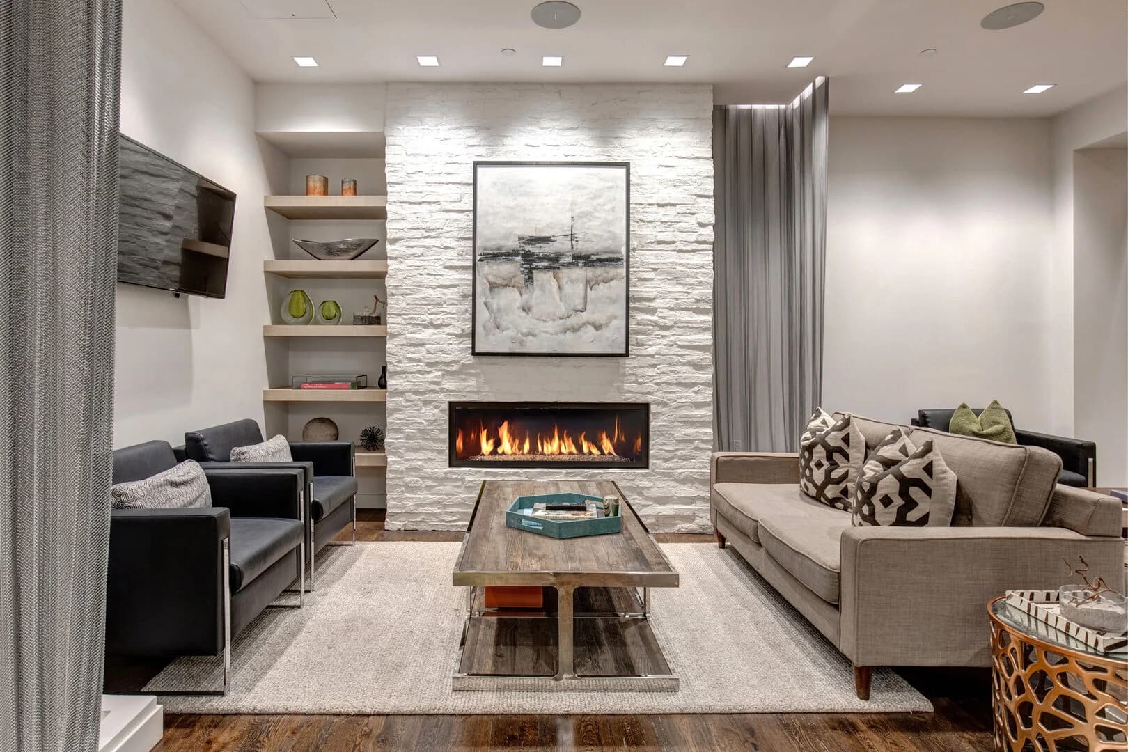 Parkite Penthouse - Image 1