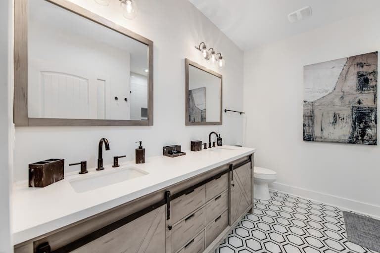 Waterdog I - Image 36