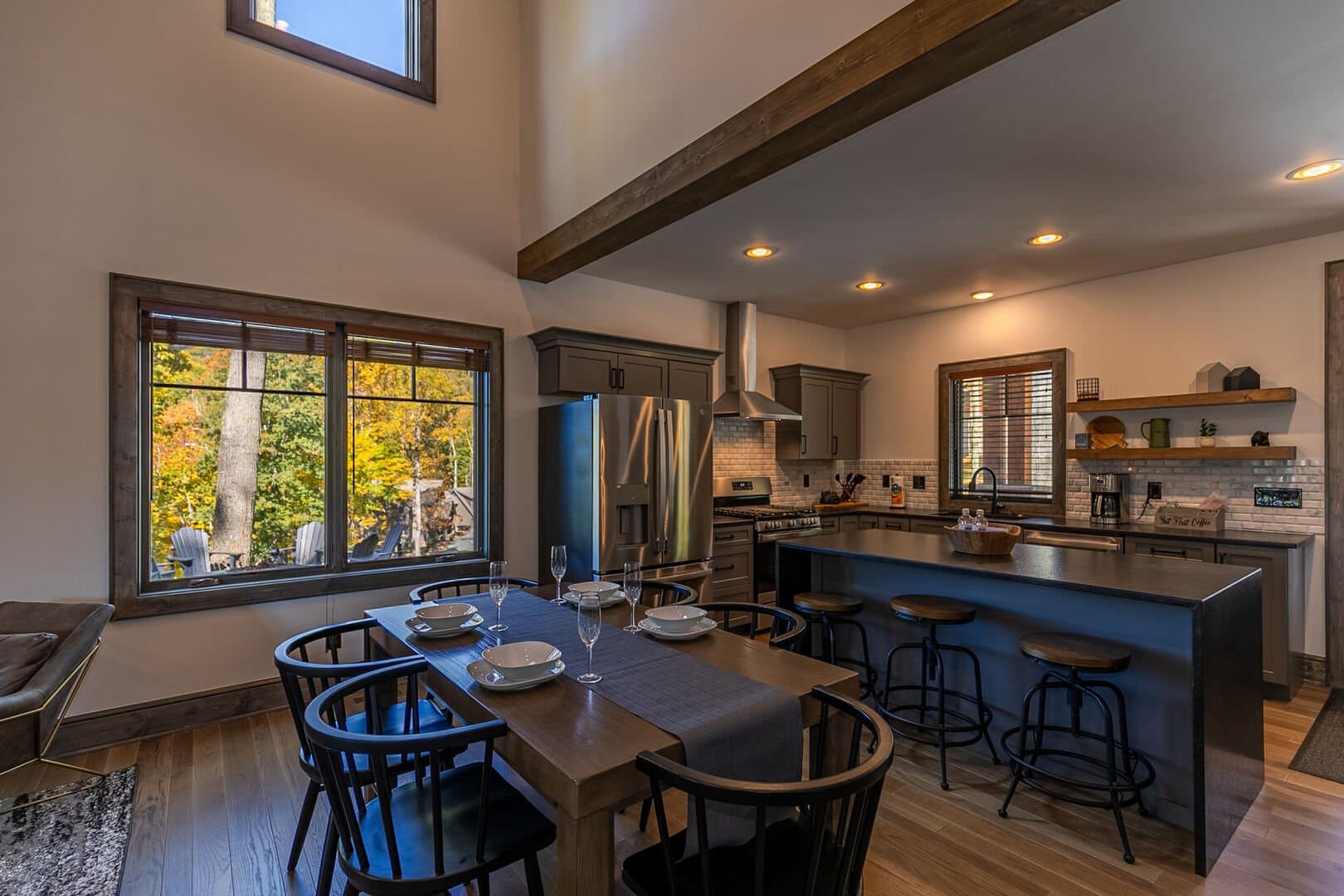 Teddy Bear's Retreat - Image 5