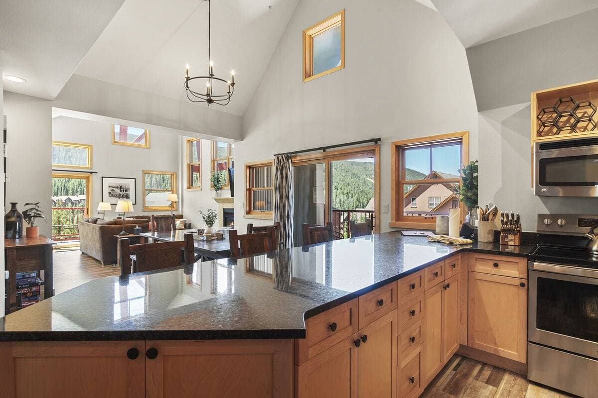 The Baldwin - Image 13