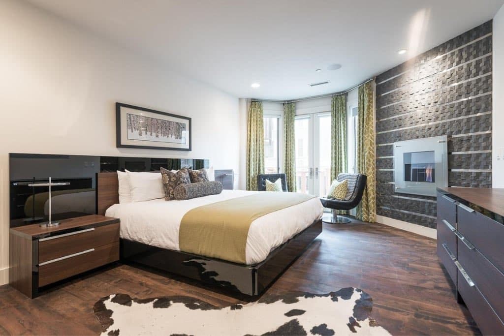 Park Haus on Main - Image 4