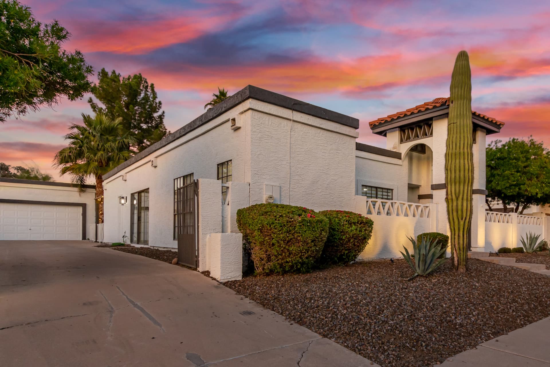 Modern Retreat - Image 42