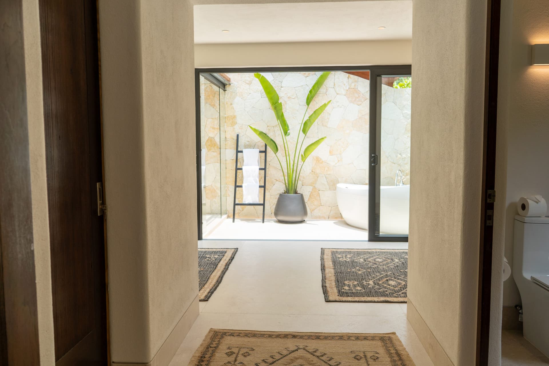 Villa Lagos #16 - Image 64