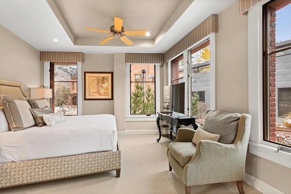 Obermeyer Place - Image 10