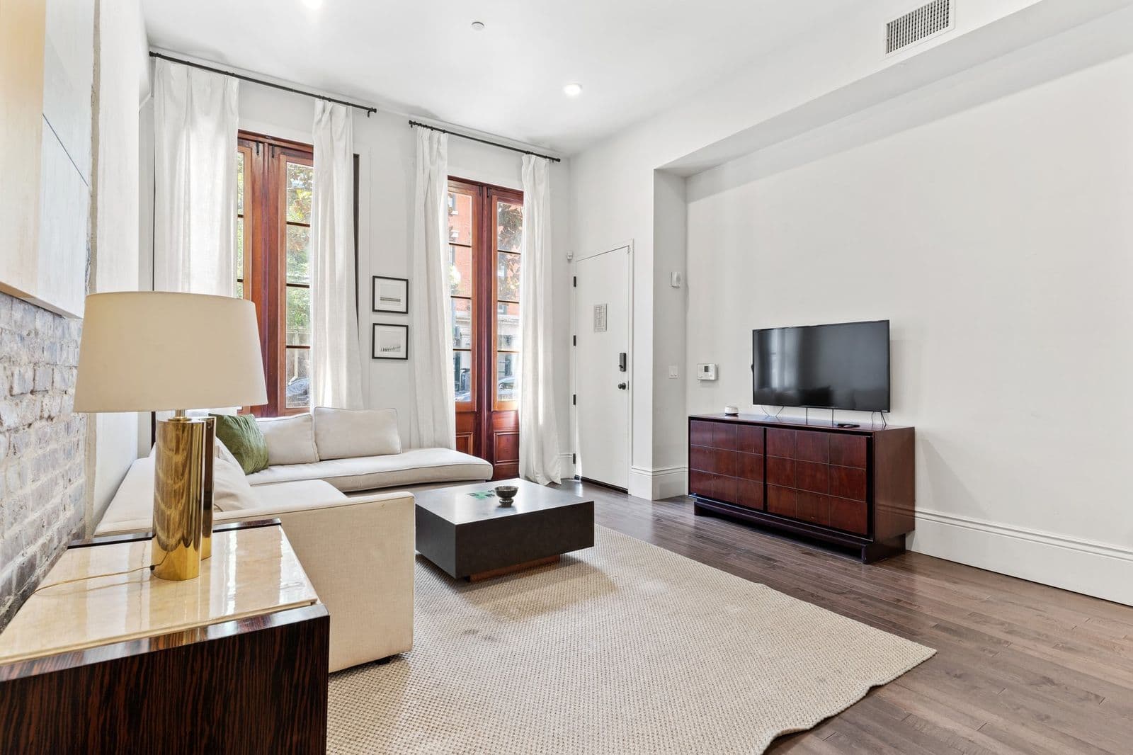 Magazine Residence - Image 2